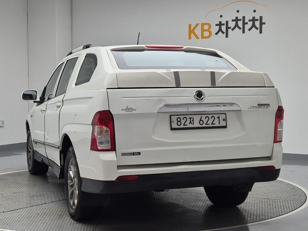 Ssangyong Korando - Vista 4