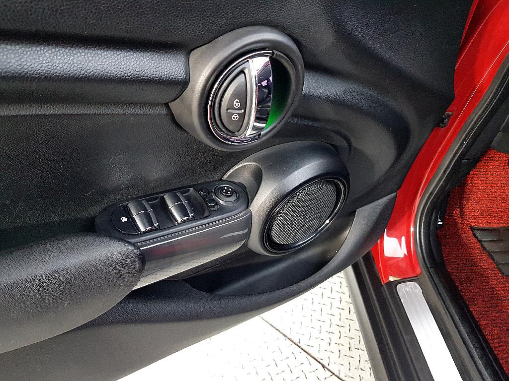 Mini Cooper - Vista 11