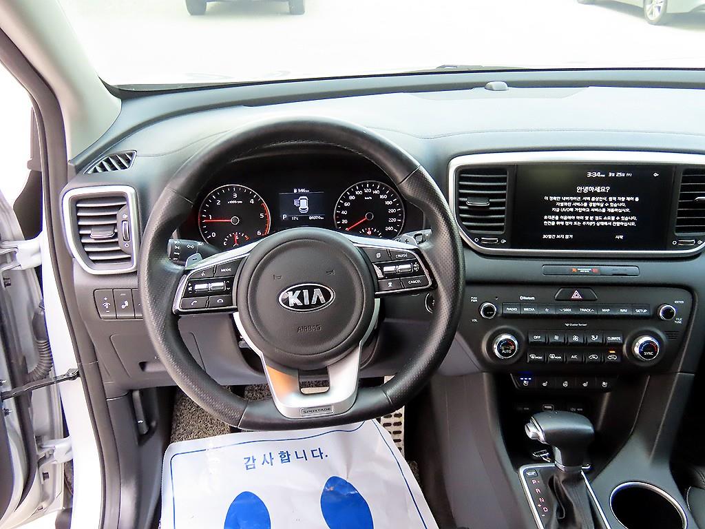 KIA Sportage - Vista 8