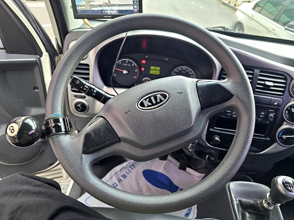 Small Truck Top_Wingbody 2013 Blanco - Importación desde Corea - HF Imports Iquique - Foto 19