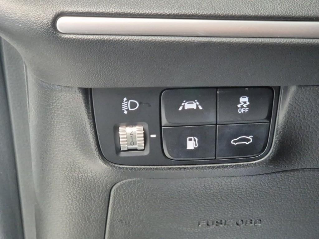 HYUNDAI Grandeur 2020 Blanco - Importación desde Corea - HF Imports Iquique - Foto 17