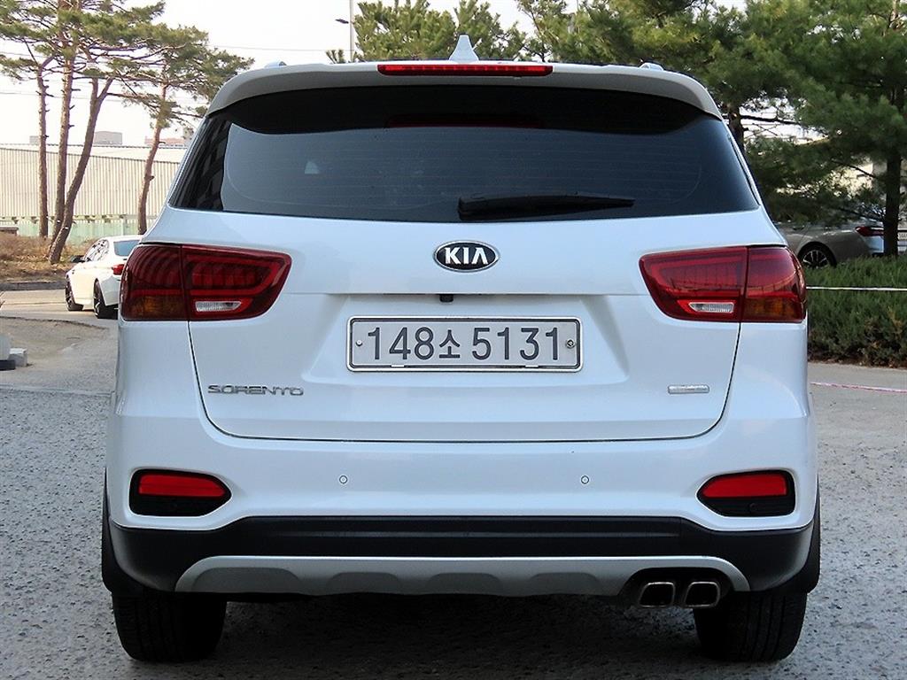 KIA Sorento - Vista 4