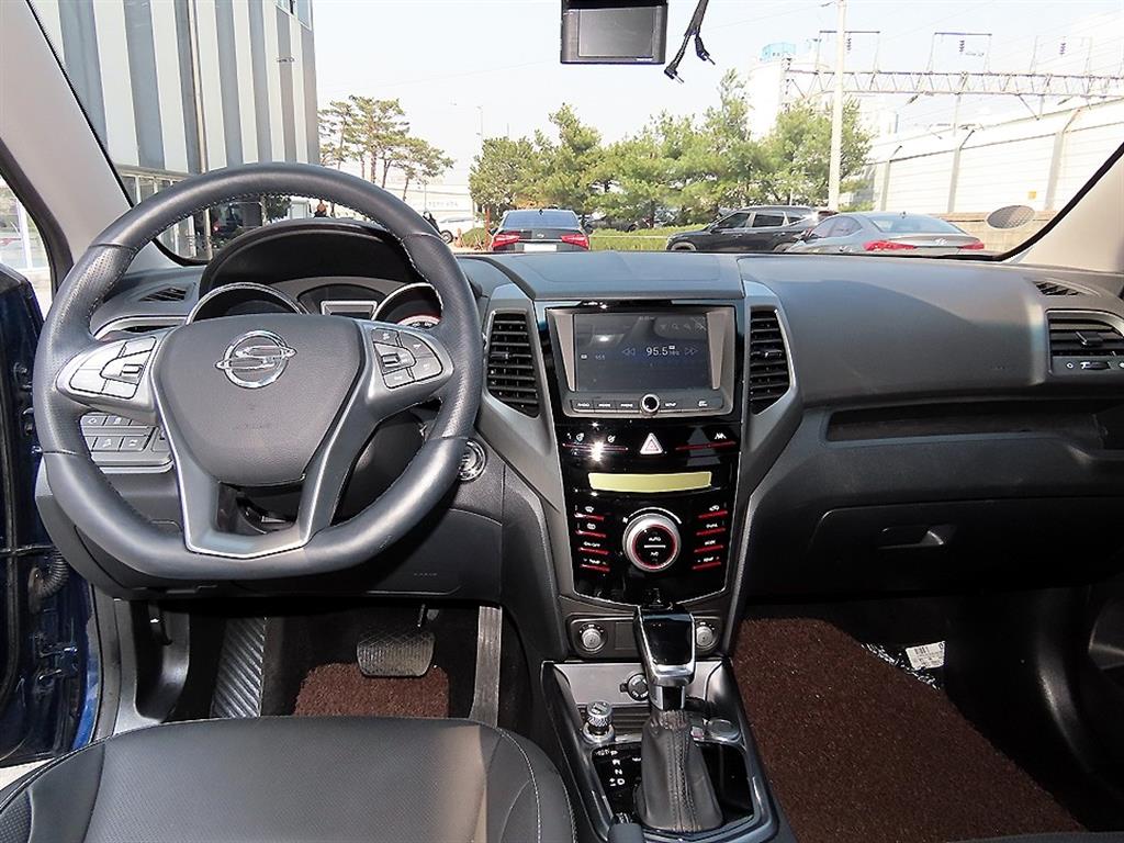 Ssangyong Tivoli - Vista 7