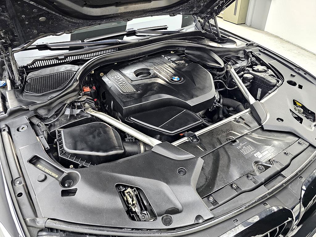 BMW 5 Series - Vista 6