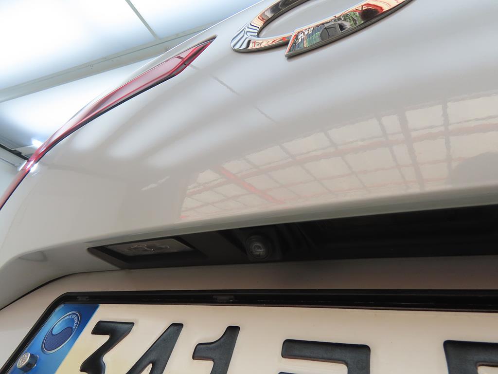 SAMSUNG QM6 2022 Blanco - Importación desde Corea - HF Imports Iquique - Foto 15