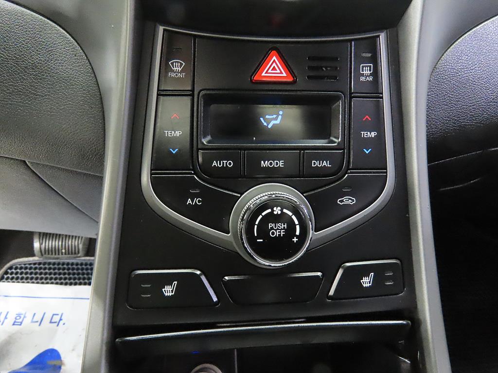 HYUNDAI Avante 2014 Gris - Importación desde Corea - HF Imports Iquique - Foto 13