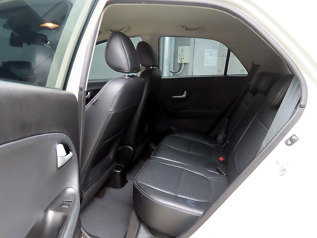 KIA Morning - Vista 6