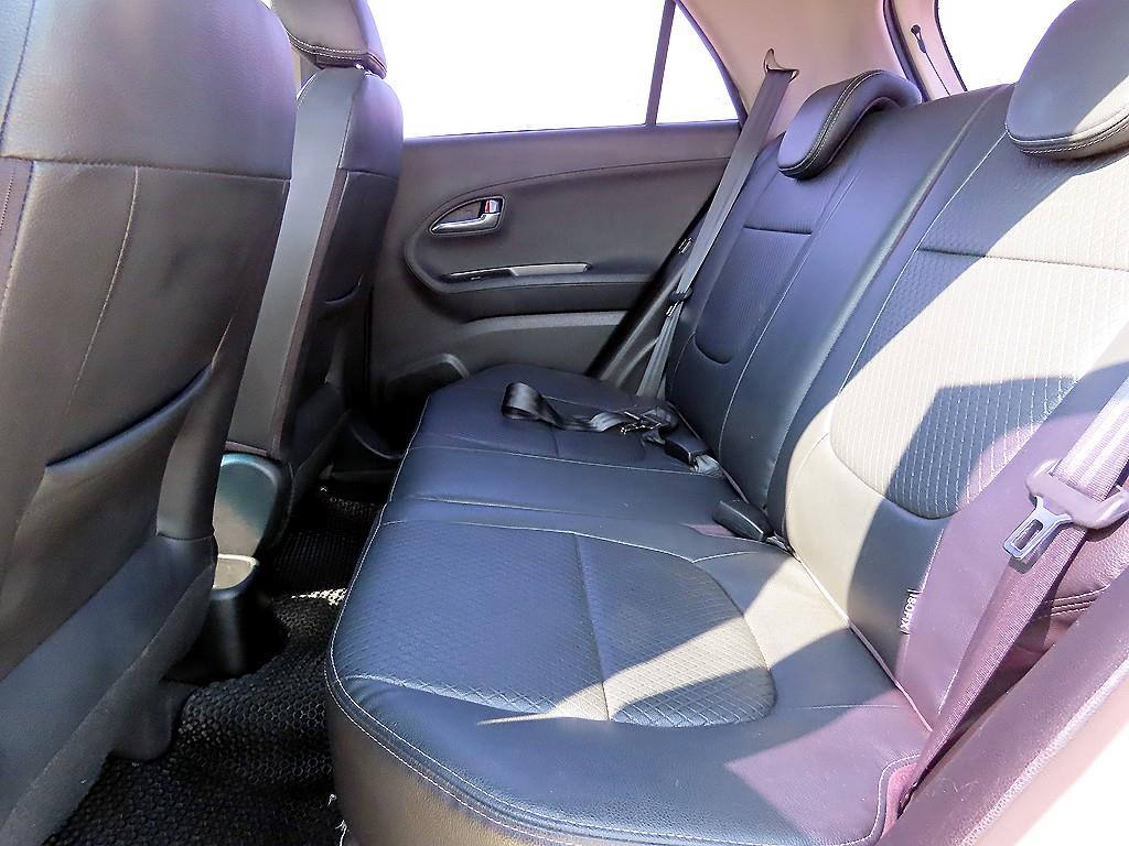 KIA Morning - Vista 6