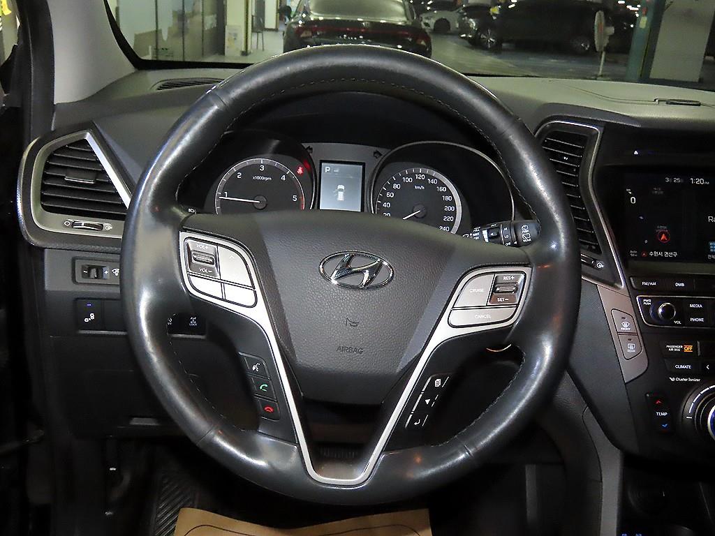 HYUNDAI Santa Fe - Vista 8