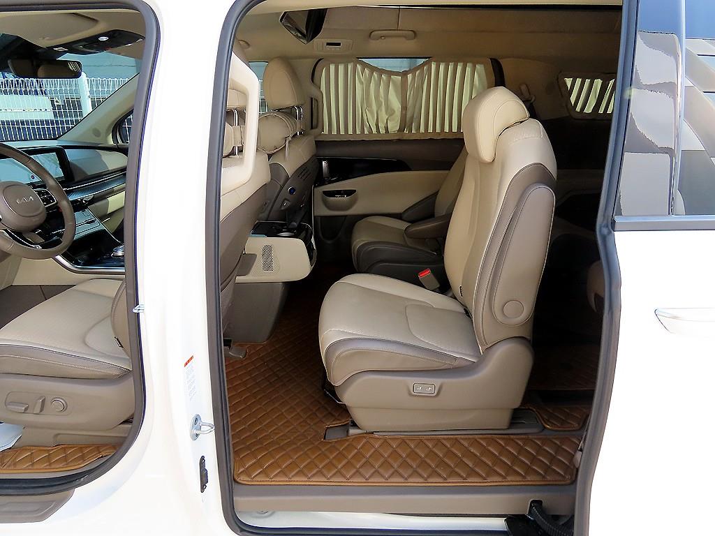 KIA Carnival - Vista 6