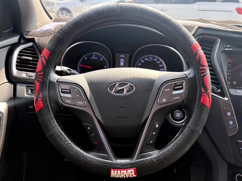 HYUNDAI Santa Fe - Vista 9