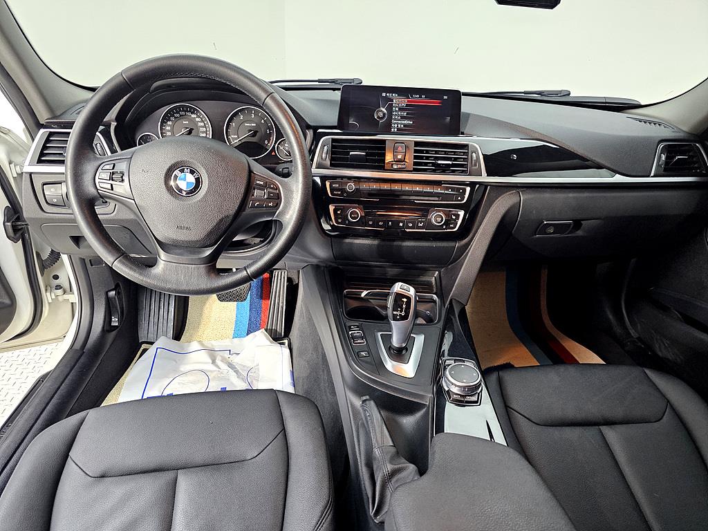 BMW 3 series - Vista 5