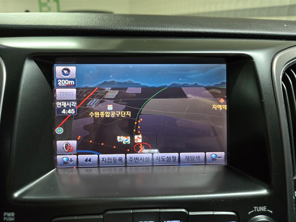 HYUNDAI Equus - Vista 11