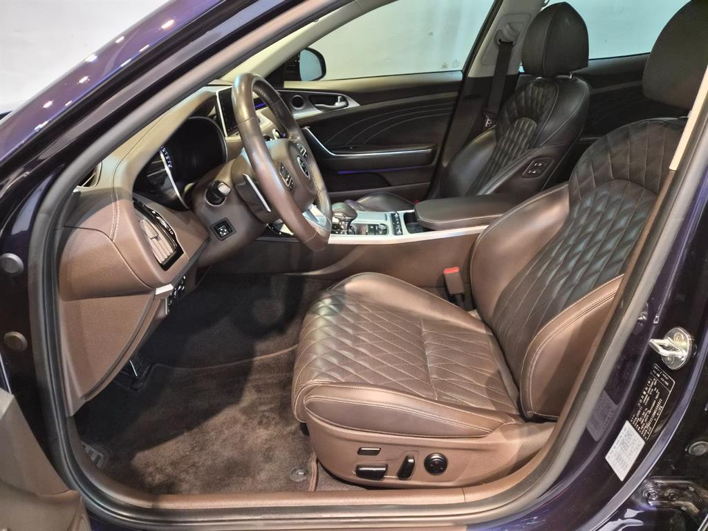 KIA Stinger - Vista 11