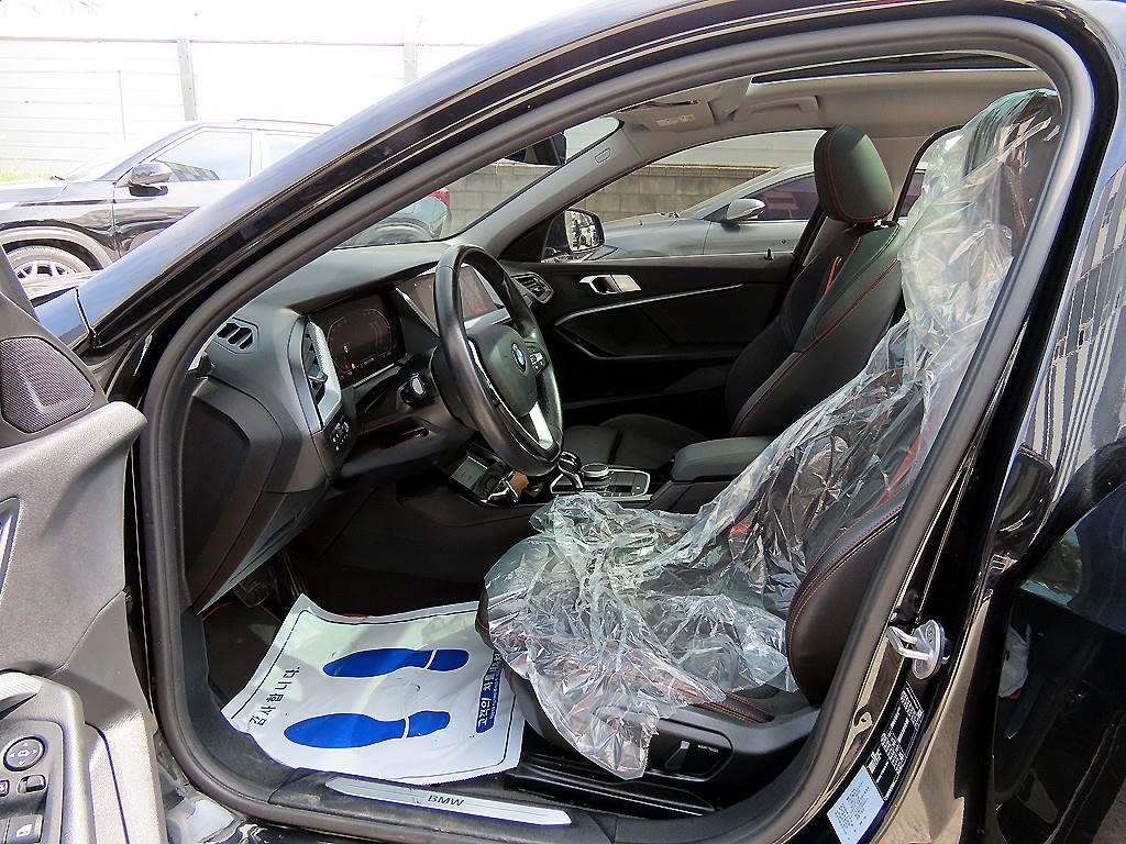 BMW 1 series - Vista 5