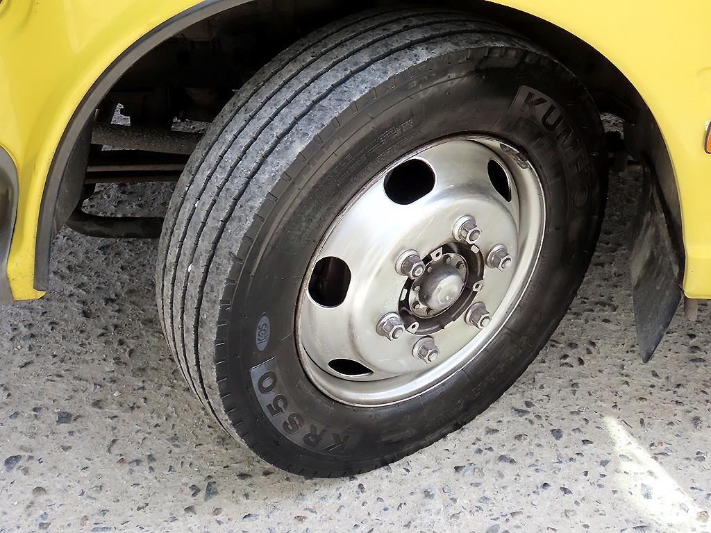 medium and large bus Hyundai bus 2017 Amarillo - Importación desde Corea - HF Imports Iquique - Foto 19