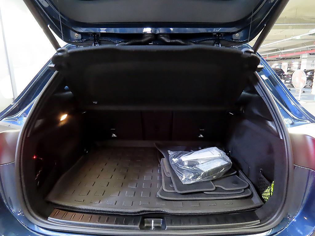 Mercedes Benz EQA 2022 Azul - Importación desde Corea - HF Imports Iquique - Foto 16