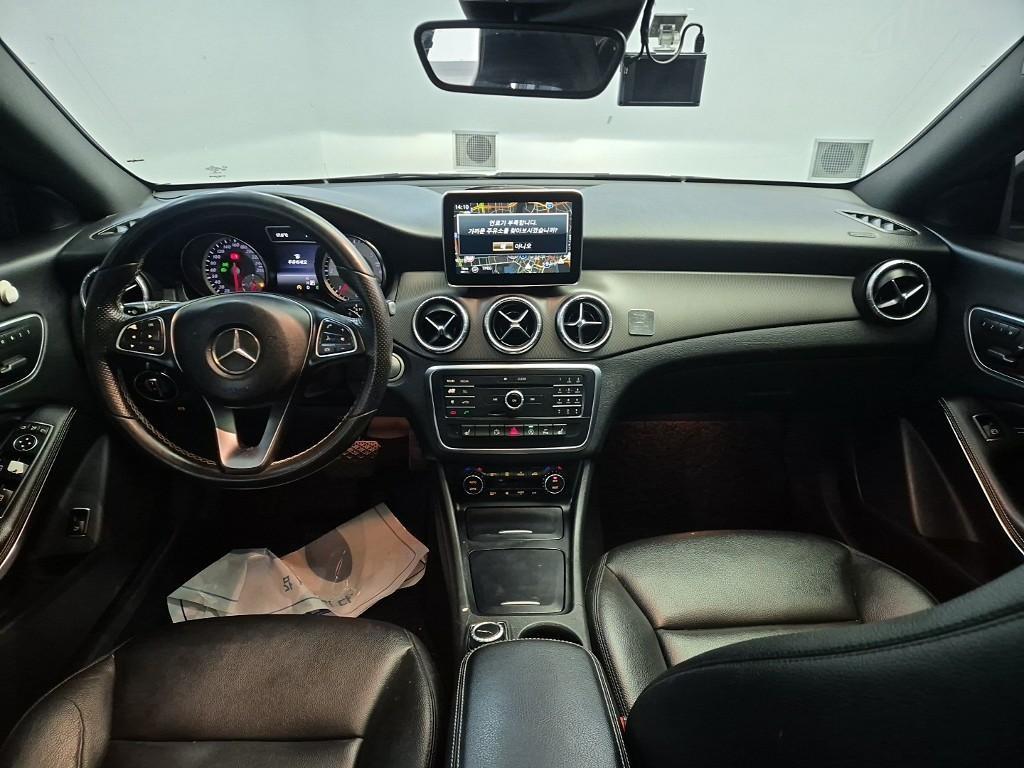 Mercedes Benz CLA Class - Vista 7