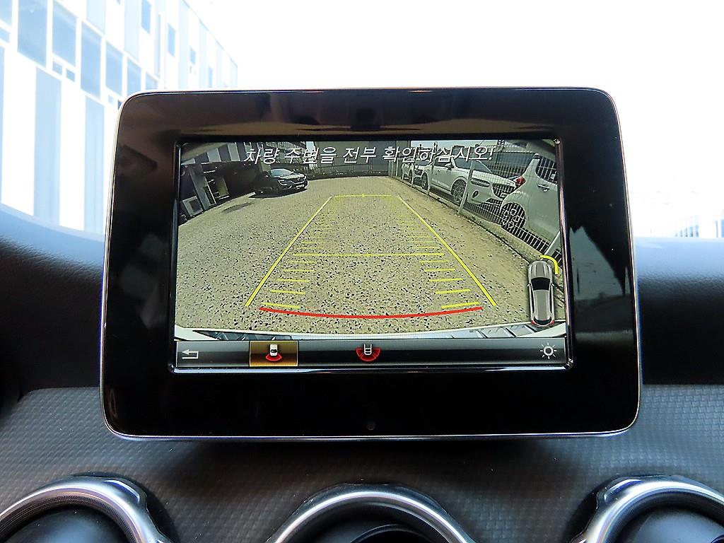 Mercedes Benz GLA Class 2018 Blanco - Importación desde Corea - HF Imports Iquique - Foto 15