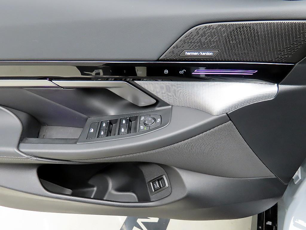 BMW 5 Series - Vista 11