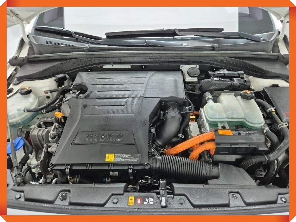 HYUNDAI Ioniq - Vista 7