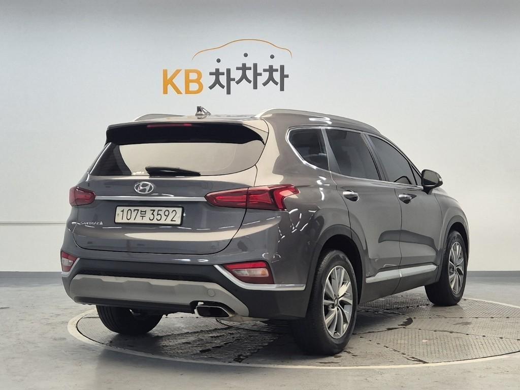 HYUNDAI Santa Fe - Vista 4