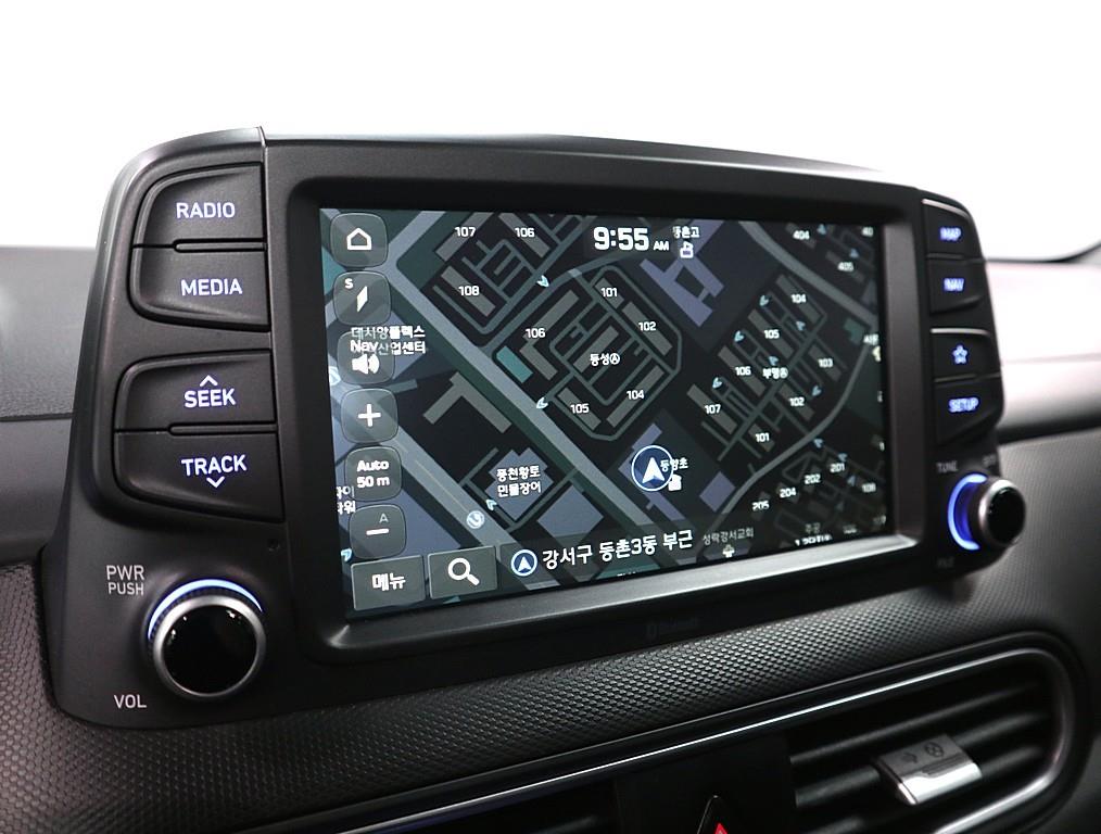 HYUNDAI Kona - Vista 11