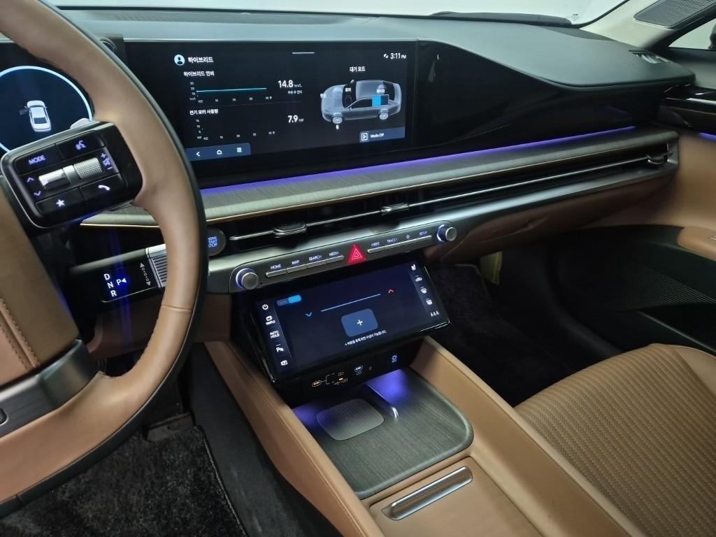 HYUNDAI Grandeur - Vista 8