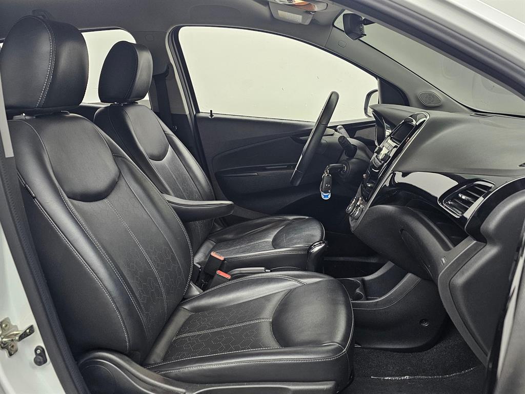 Chevrolet Spark - Vista 6