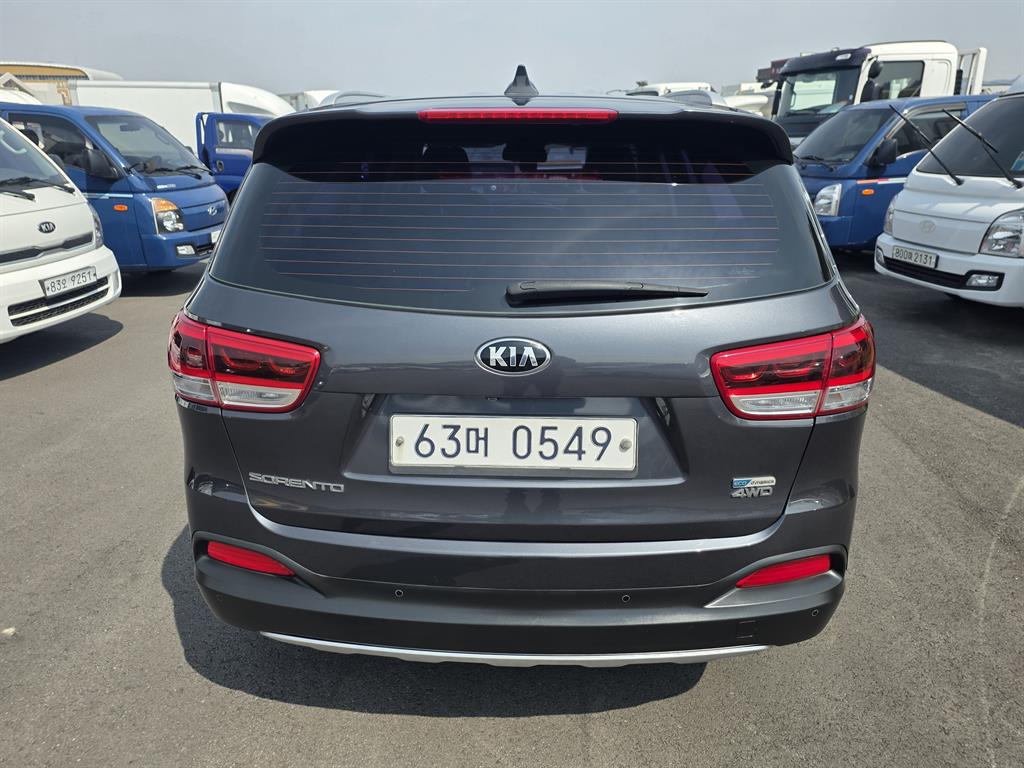 KIA Sorento - Vista 4