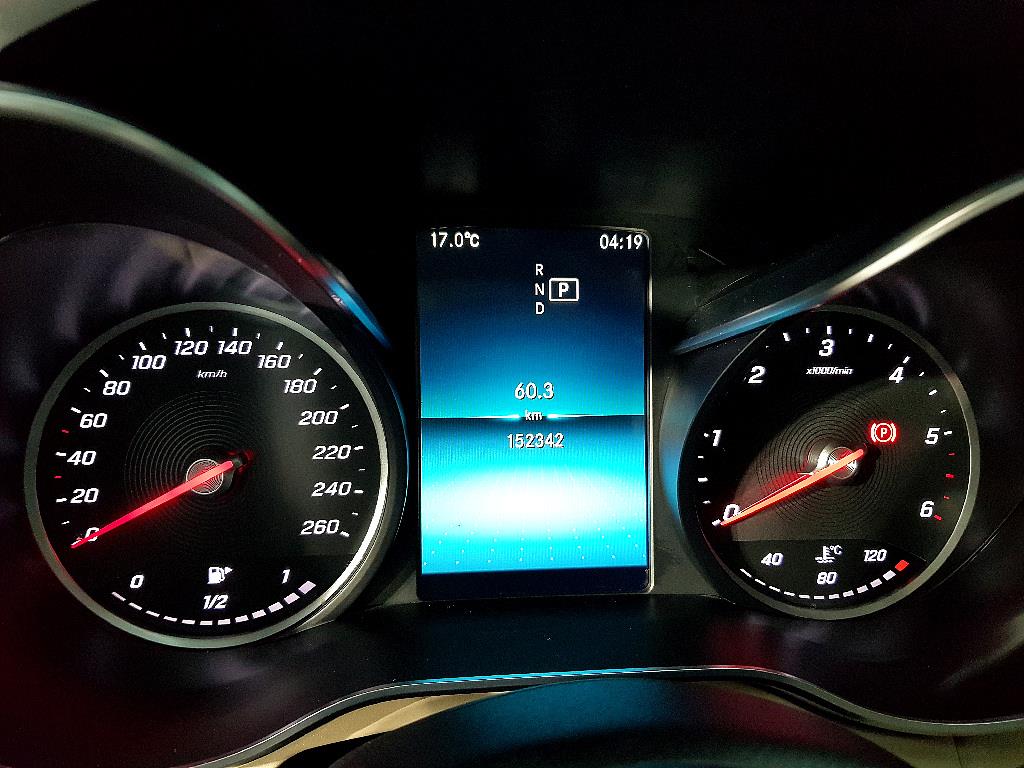 Mercedes Benz C Class - Vista 7