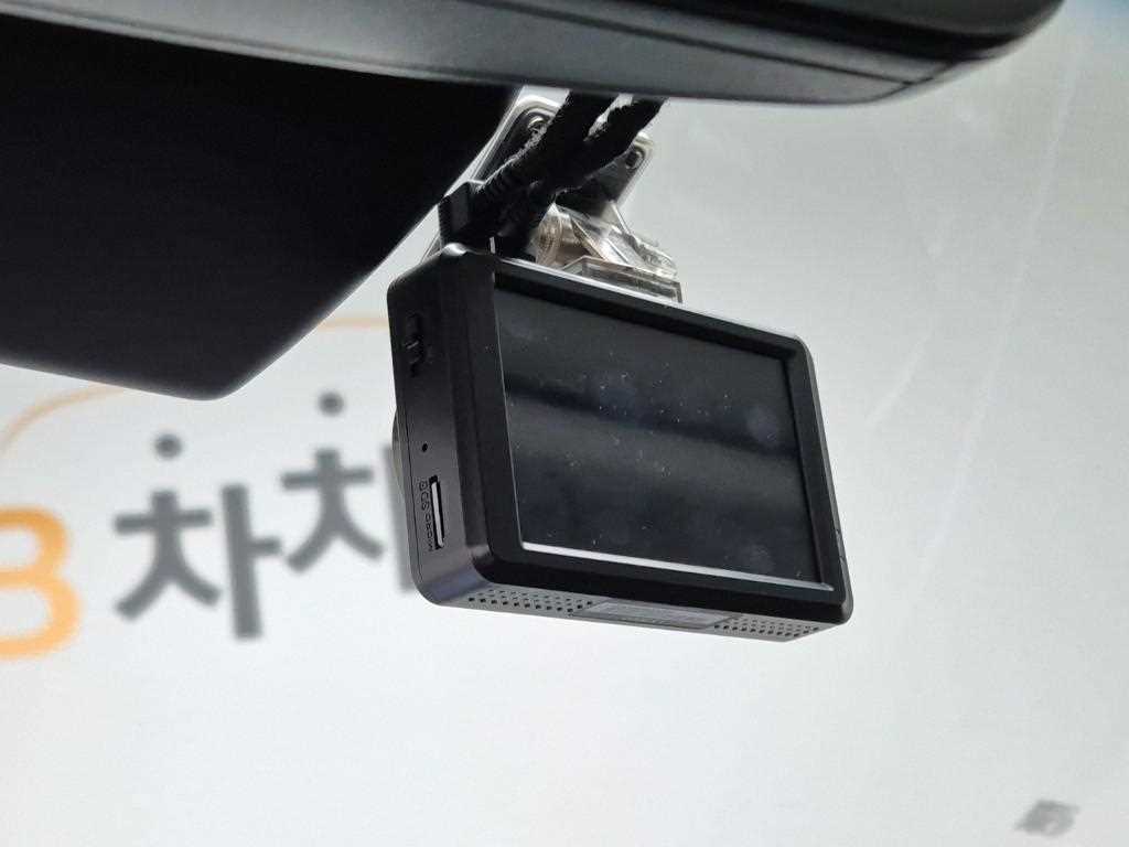 Genesis GV70 2021 Blanco - Importación desde Corea - HF Imports Iquique - Foto 17