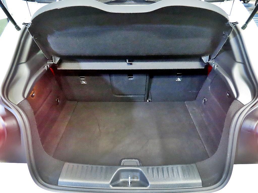 Mercedes Benz A Class 2018 Blanco - Importación desde Corea - HF Imports Iquique - Foto 17