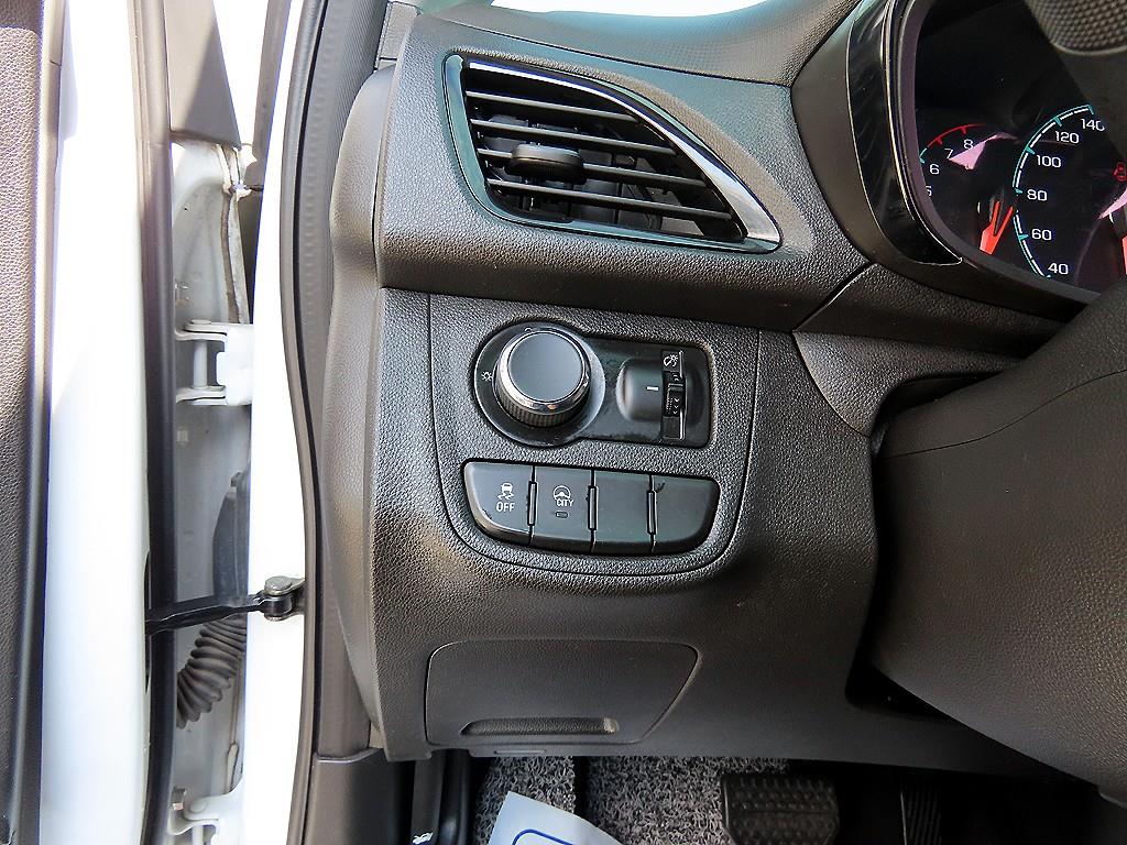 Chevrolet Spark - Vista 12