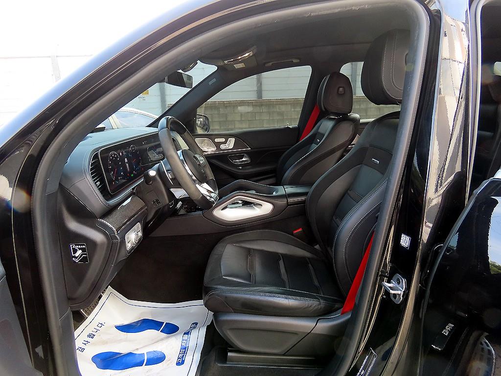 Mercedes Benz GLE Class - Vista 5