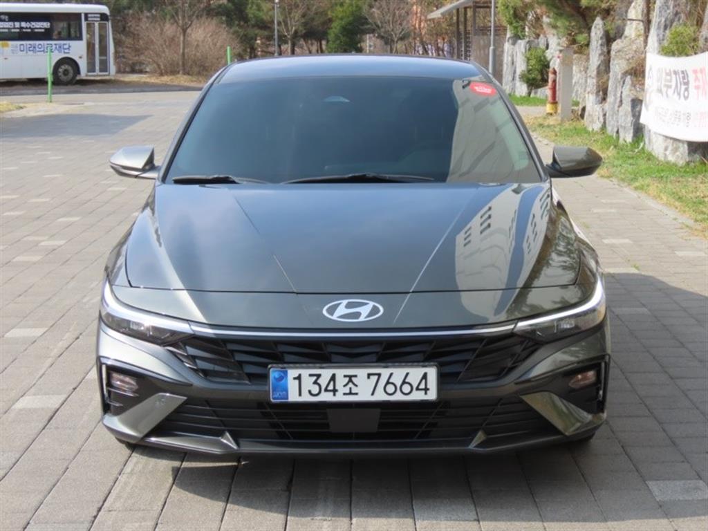 HYUNDAI Avante 2024 - Importación desde Corea - HF Imports Iquique - Foto 1