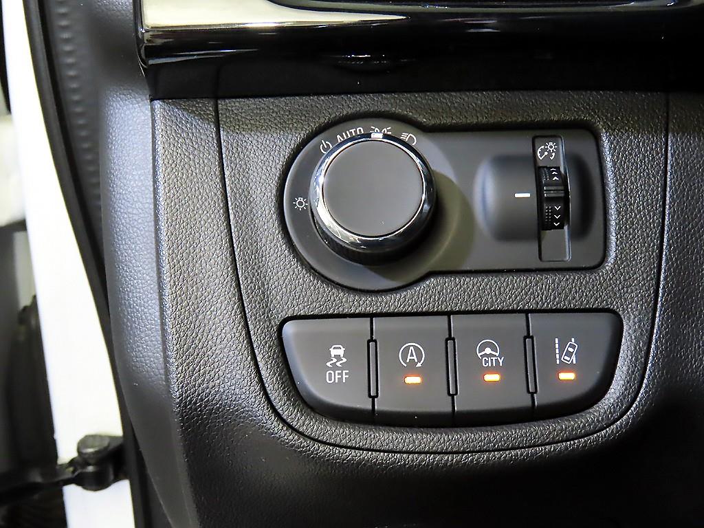 Chevrolet Spark 2019 Blanco - Importación desde Corea - HF Imports Iquique - Foto 17