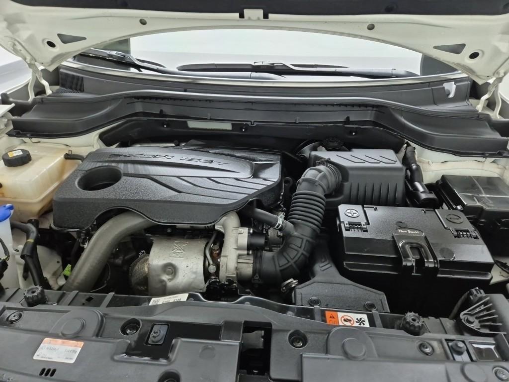 Ssangyong Tivoli - Vista 5