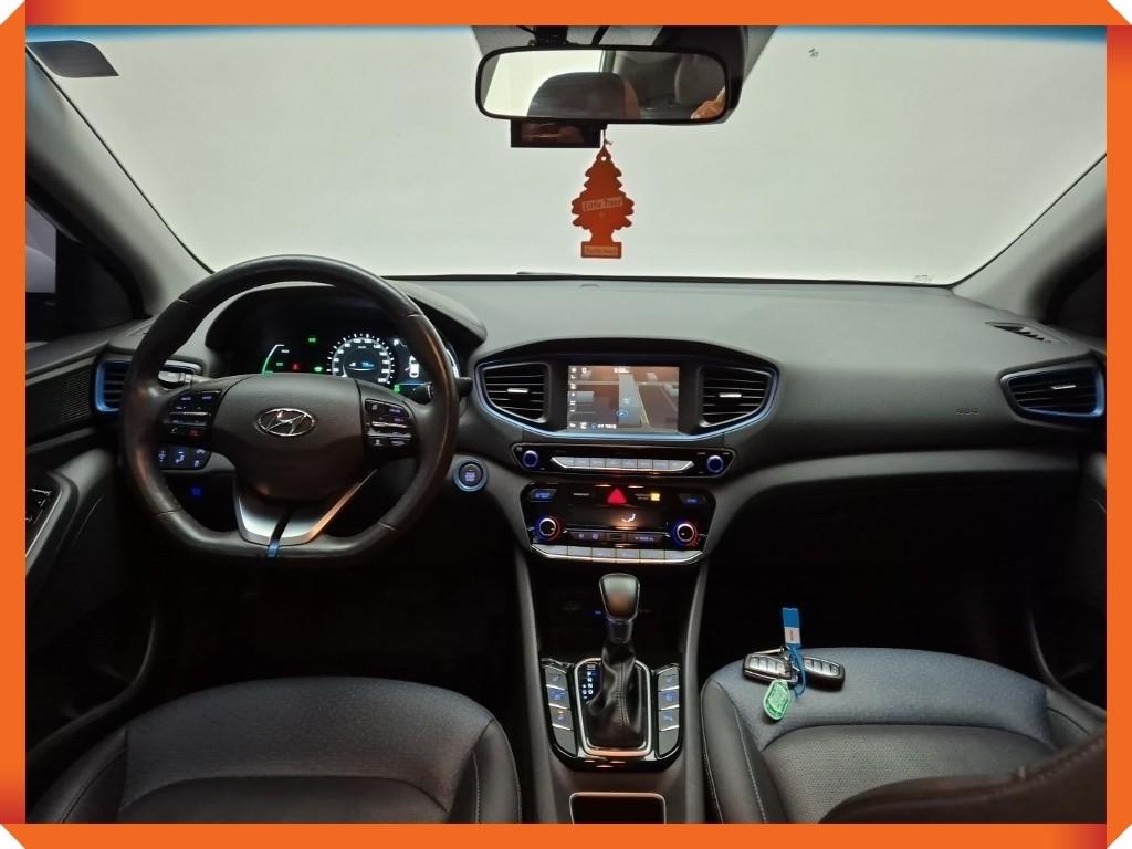 HYUNDAI Ioniq - Vista 8