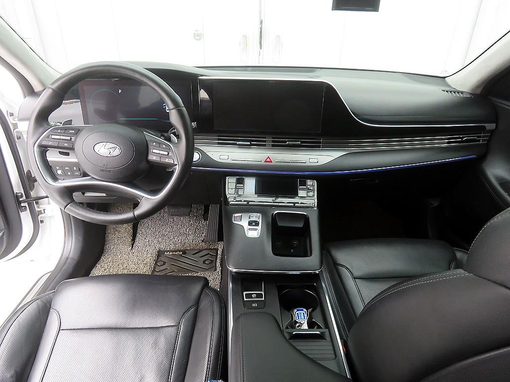 HYUNDAI Grandeur - Vista 8