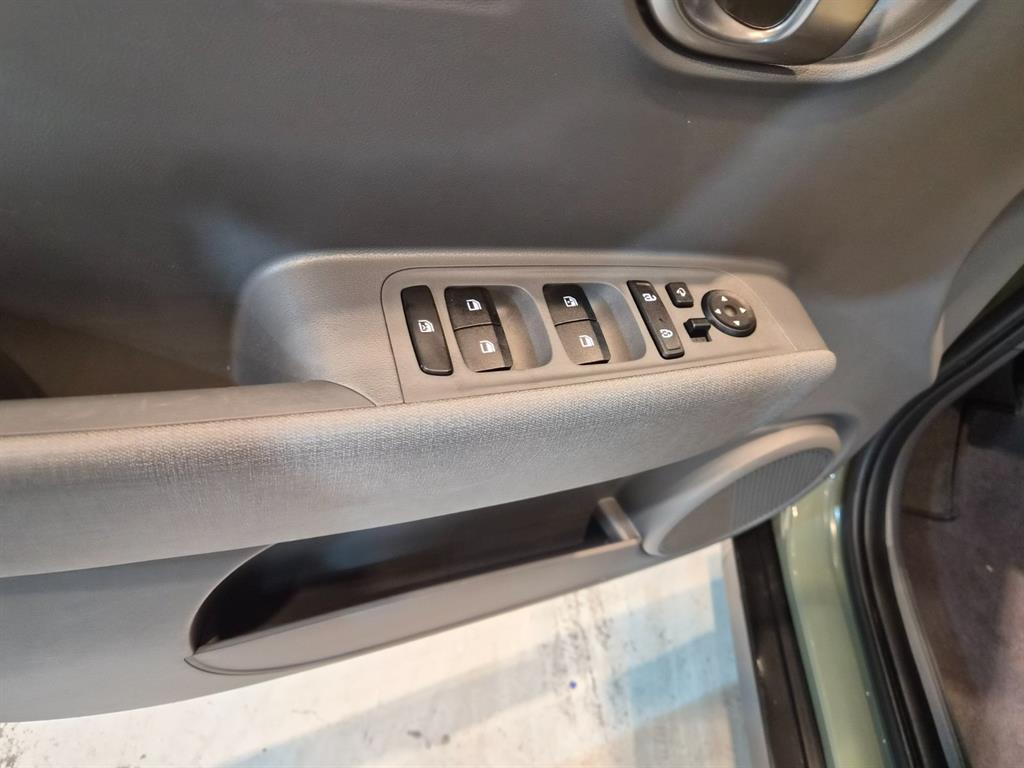 HYUNDAI Casper - Vista 11