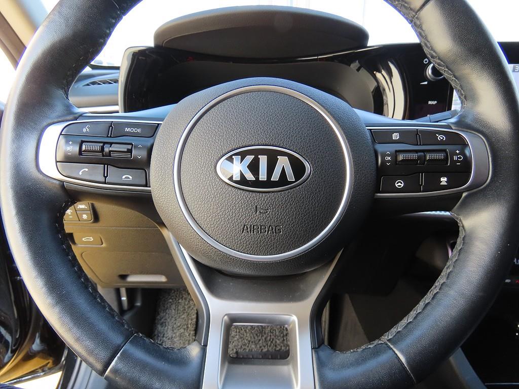 KIA K5 - Vista 10