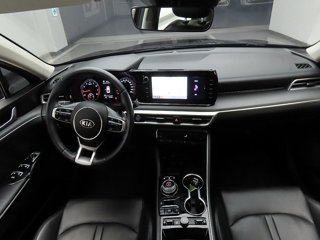 KIA K5 - Vista 8