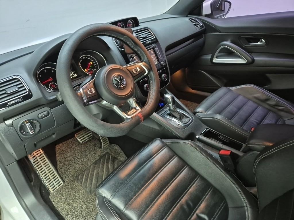 Volkswagen Scirocco - Vista 7