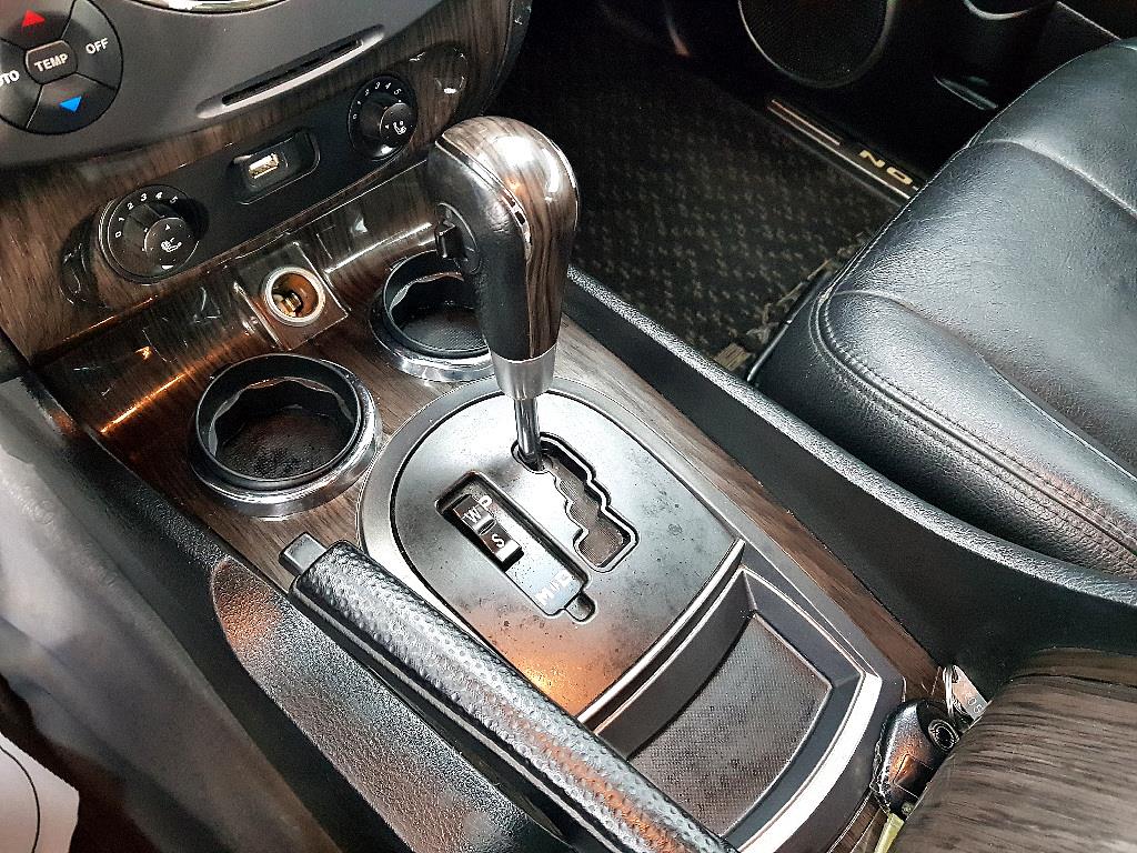 Ssangyong Rexton 2011 Plateado - Importación desde Corea - HF Imports Iquique - Foto 13