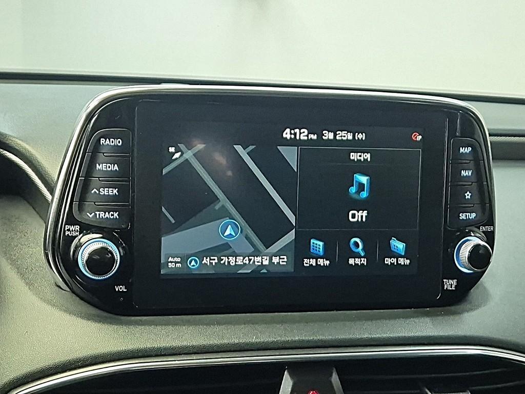 HYUNDAI Santa Fe 2020 Gris - Importación desde Corea - HF Imports Iquique - Foto 13