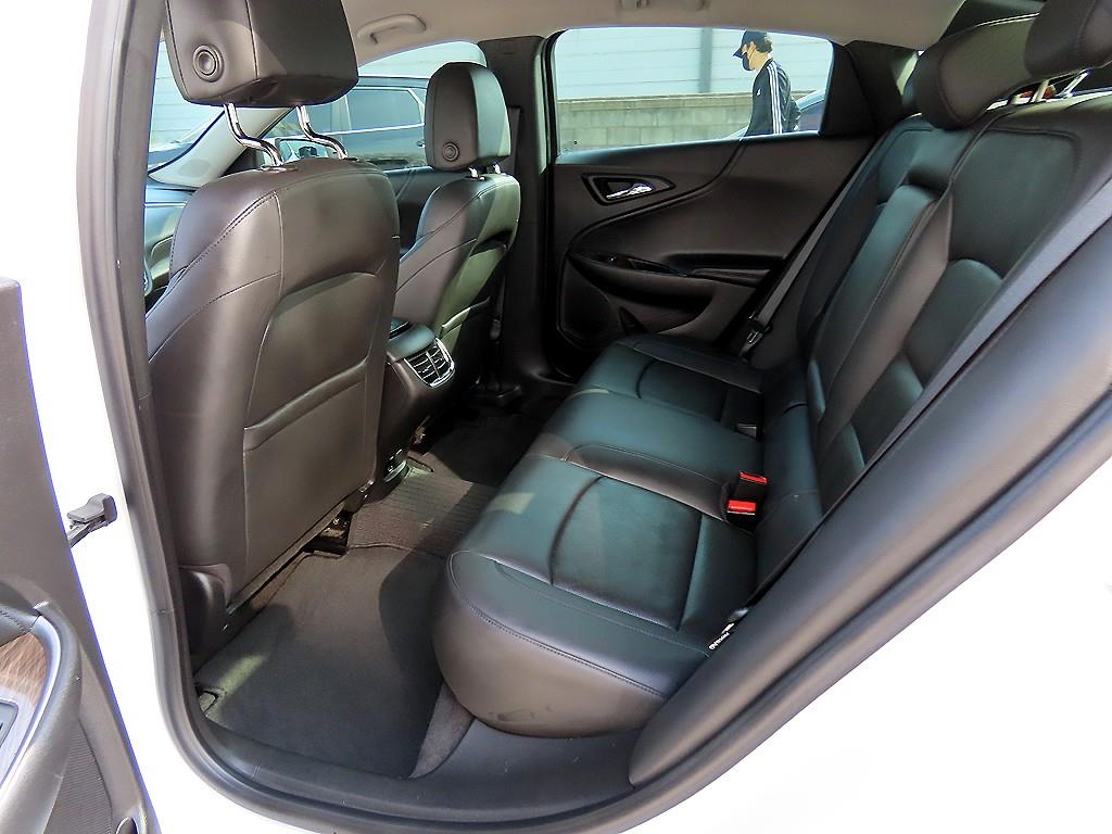 Chevrolet Malibu - Vista 6