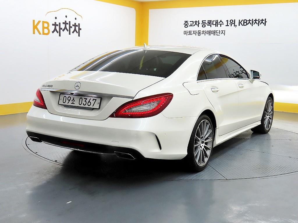 Mercedes Benz CLS Class - Vista 4