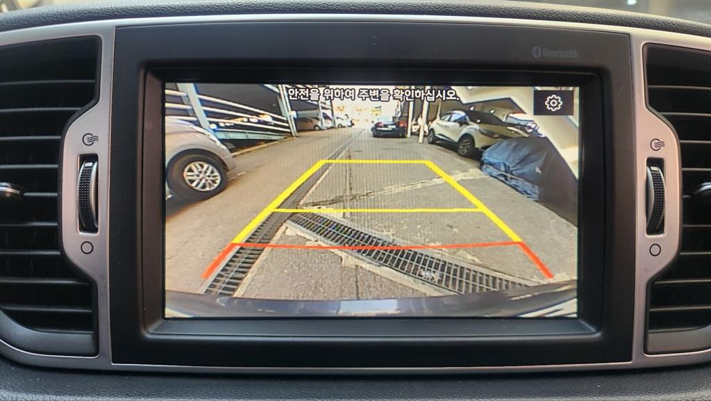 KIA Sportage - Vista 8