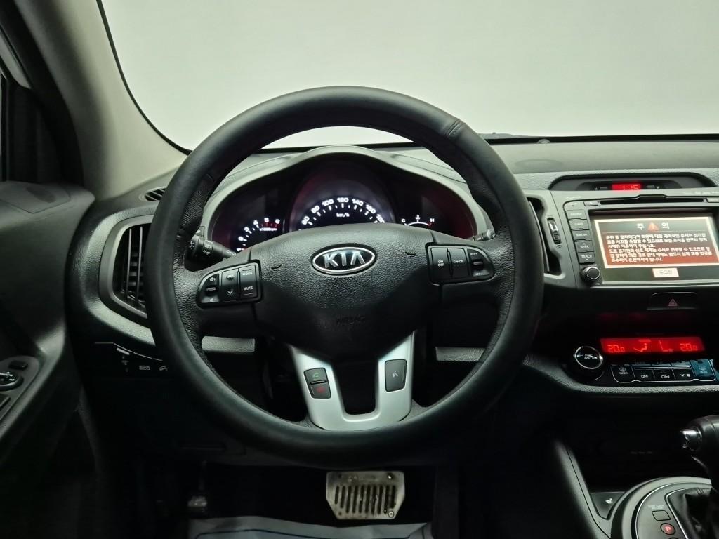 KIA Sportage - Vista 9